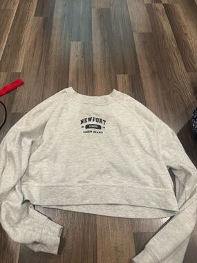 NEWPORT Rhode Island Light Gray Crewneck Sweatshirt